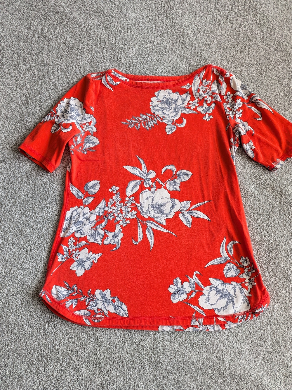 🌼B2G1🌼 Talbots Orange Floral Boatneck Tunic with White and Navy Print